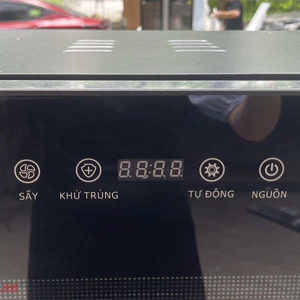Tủ sấy chén bát tiệt trùng Fujihome 180 lít DD180